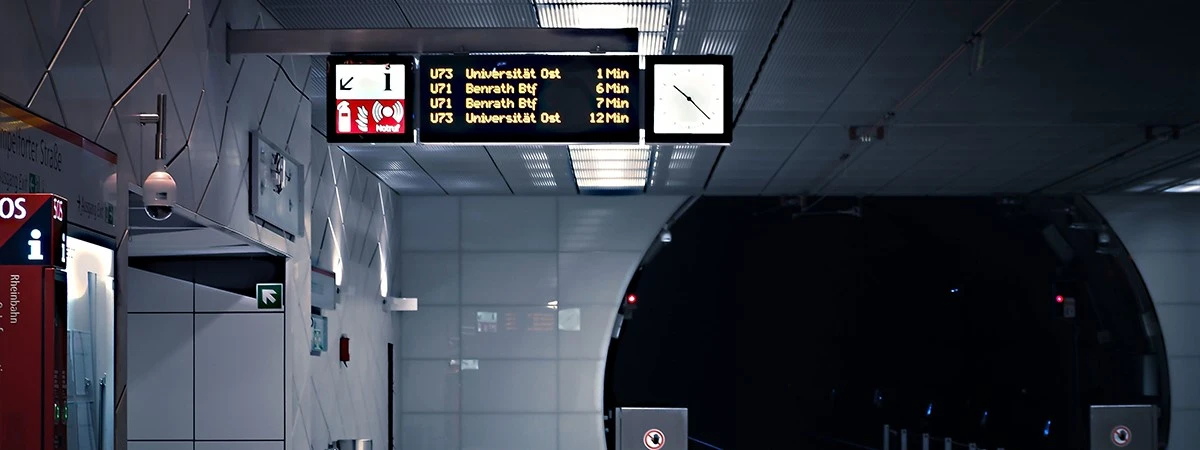 In some scenarios where information needs to be notified quickly, bar display monitors can quickly convey the content to everyone who needs it. In some scenarios where information needs to be notified quickly, bar display monitors can quickly convey the content to everyone who needs it.